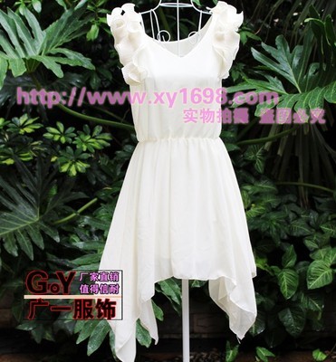 探索好看又不貴的服裝批發渠道 從線上到線下全面解析